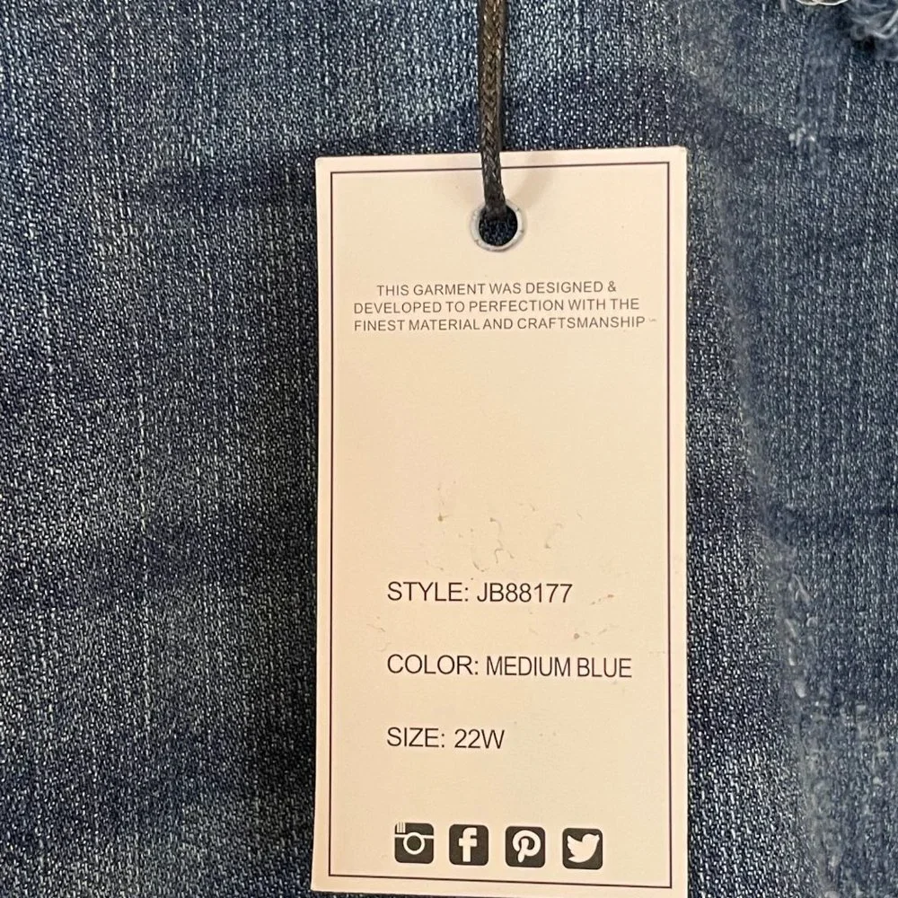 NWT Judy Blue Los Angeles Womens 22W Mid Rise Distressed Skinny Jeans JB88177 - Picture 16 of 16